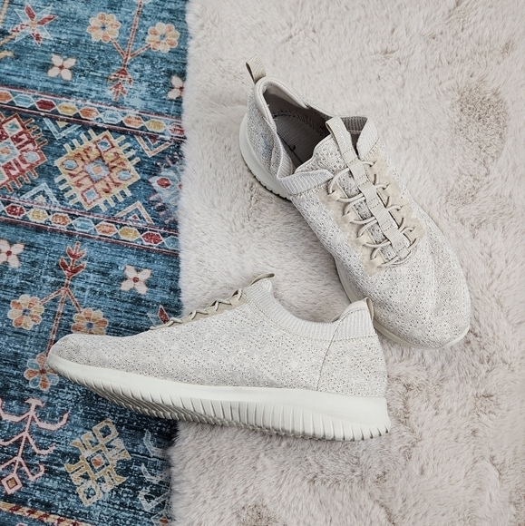 Skechers Women's Slip On 12919 Natural US 8.5 - Picture 4 of 10